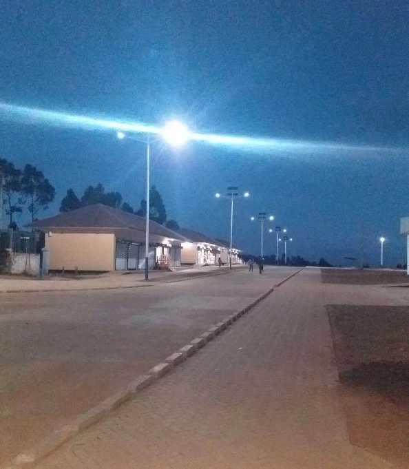 阿克苏地区非洲科特迪瓦太阳能路灯工程